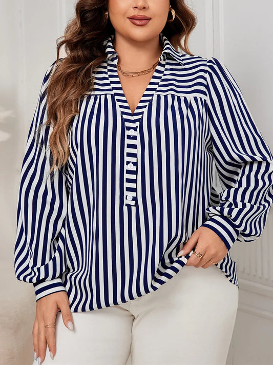 Blau-weiß gestreiftes Damenhemd mit Polokragen - Lässige Bluse für den Herbst
